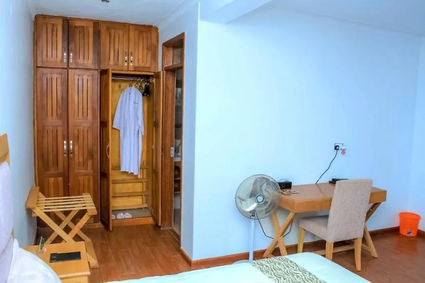 Rosemary Courts Bed And Breakfast Entebbe 3*,