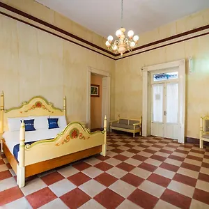 Meson Del Obispado Hotel Queretaro